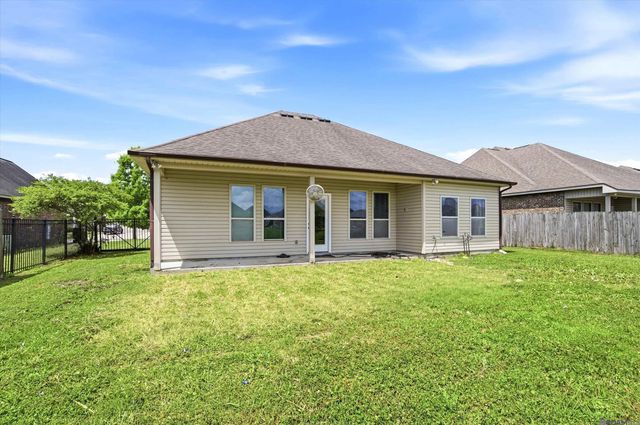 16432 Timberstone Dr, Prairieville, LA 70769