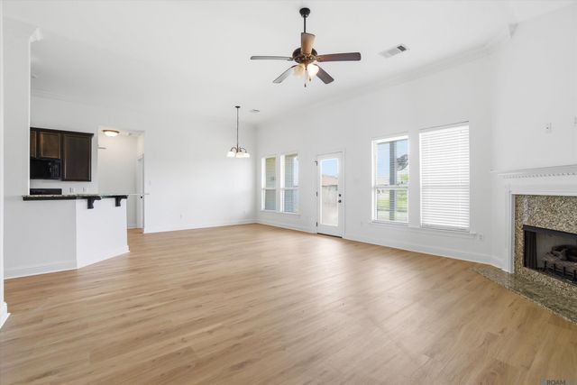 16432 Timberstone Dr, Prairieville, LA 70769