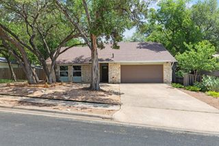 7805 Manassas DR, Austin, TX 78745