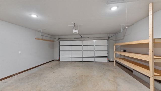 1937 Seabolt Street, Pea Ridge, AR 72751