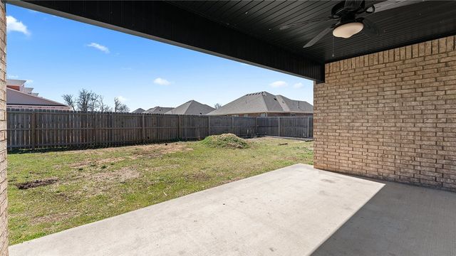 1937 Seabolt Street, Pea Ridge, AR 72751