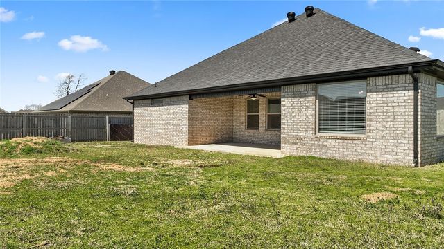 1937 Seabolt Street, Pea Ridge, AR 72751