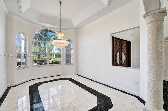 3855 Windmill Lake Road, Weston, FL 33332