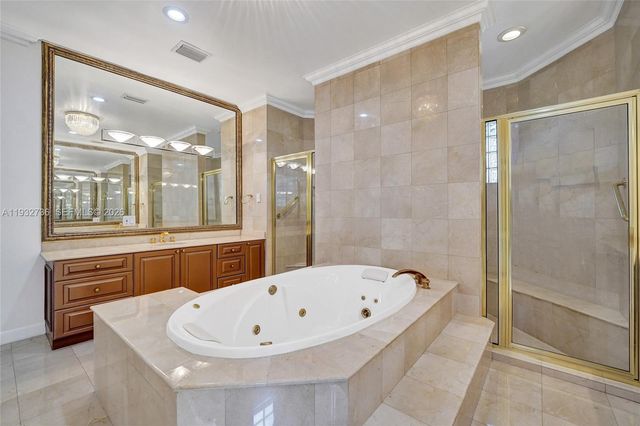 3855 Windmill Lake Road, Weston, FL 33332