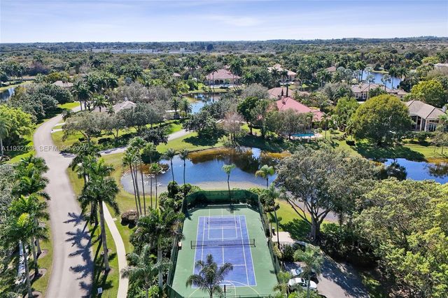 3855 Windmill Lake Road, Weston, FL 33332