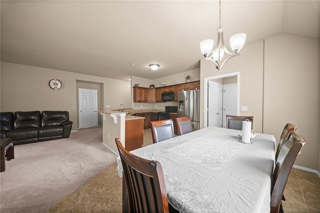 1502 W Kelley Drive, Rogers, AR 72756
