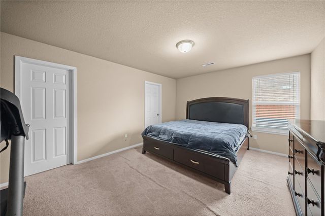 1502 W Kelley Drive, Rogers, AR 72756