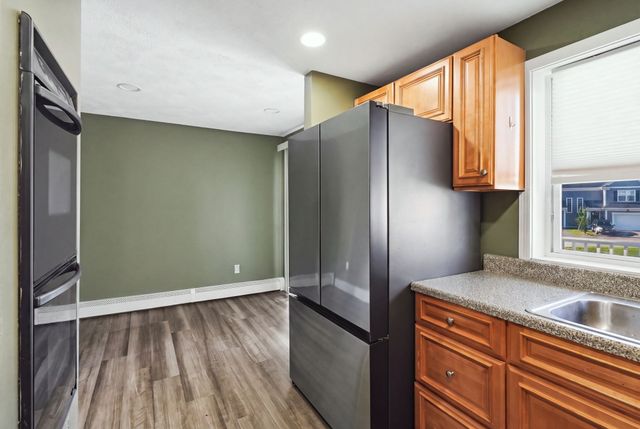 47 Lawn St 47, Attleboro, MA 02703