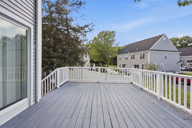 47 Lawn St 47, Attleboro, MA 02703