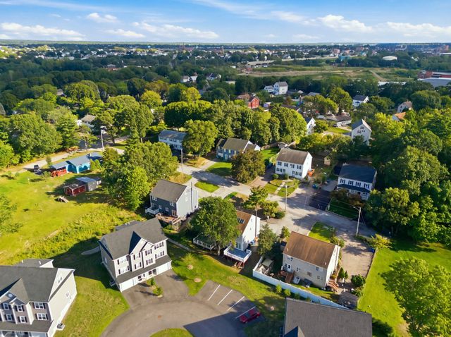 47 Lawn St 47, Attleboro, MA 02703