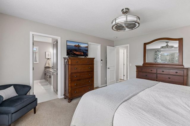 17437 Hazel Court, Lakeville, MN 55044