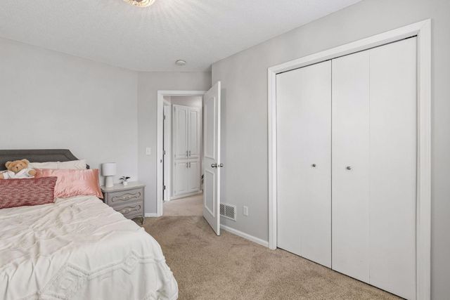17437 Hazel Court, Lakeville, MN 55044