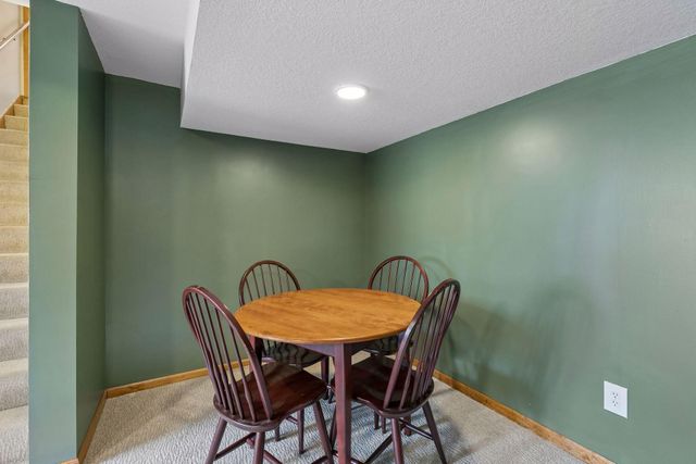 17437 Hazel Court, Lakeville, MN 55044