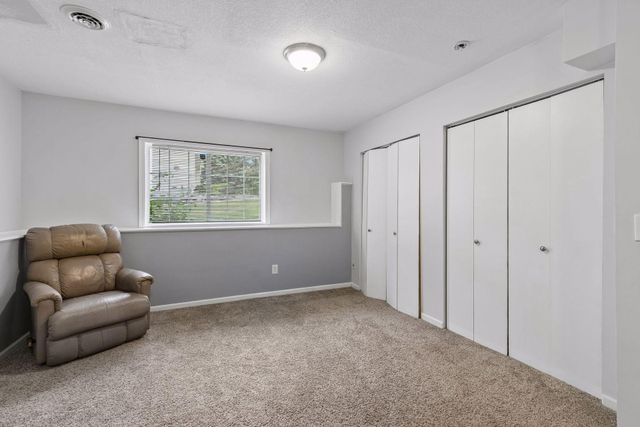 17437 Hazel Court, Lakeville, MN 55044