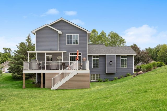 17437 Hazel Court, Lakeville, MN 55044