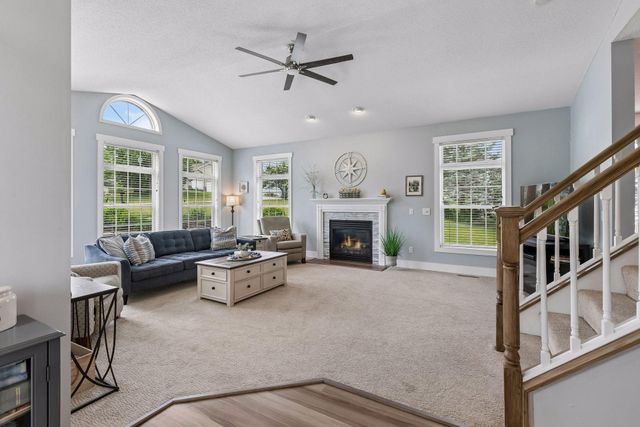 17437 Hazel Court, Lakeville, MN 55044