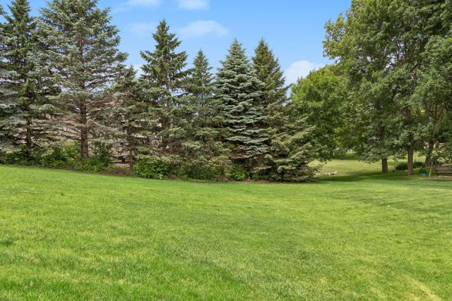 17437 Hazel Court, Lakeville, MN 55044