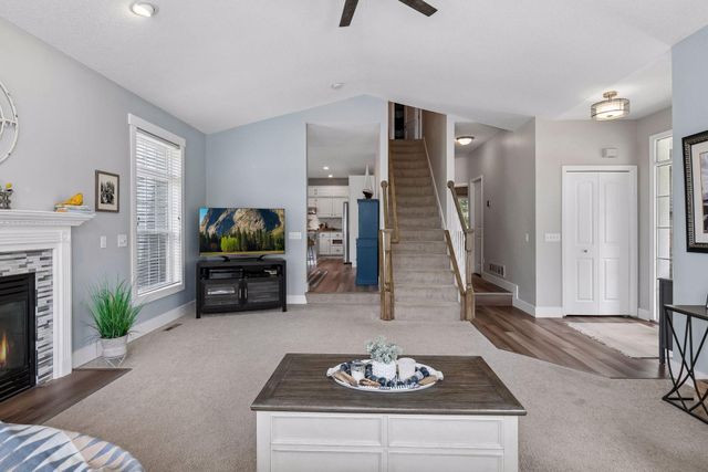 17437 Hazel Court, Lakeville, MN 55044