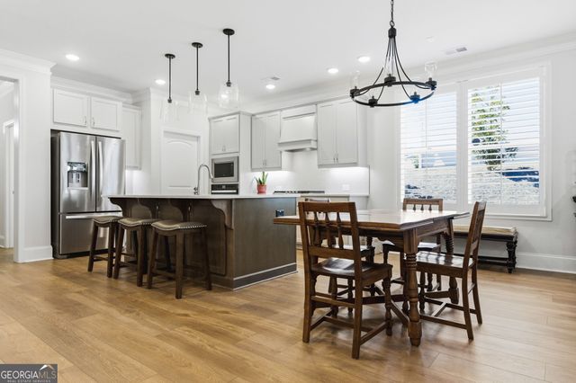 317 Mcqueen Way, Canton, GA 30115