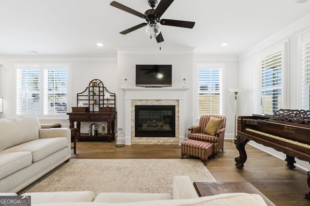 317 Mcqueen Way, Canton, GA 30115