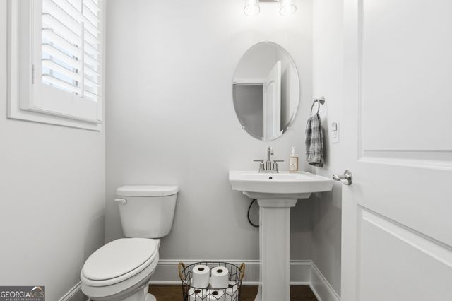 317 Mcqueen Way, Canton, GA 30115