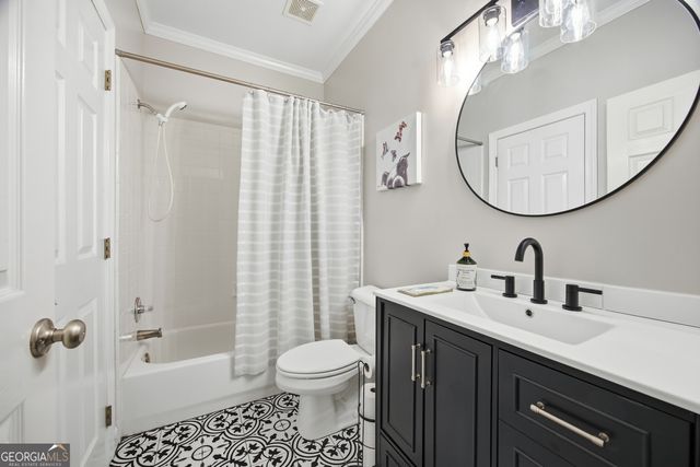 115 N Stone Close, Milton, GA 30004