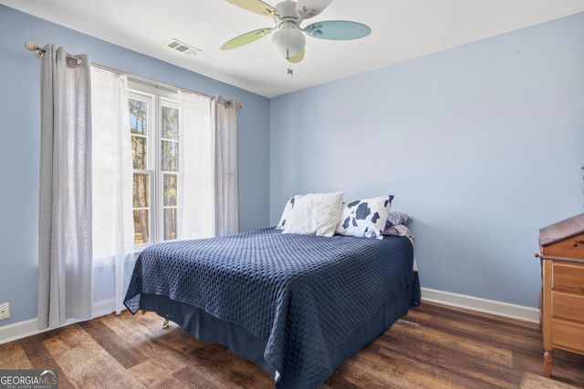 115 N Stone Close, Milton, GA 30004