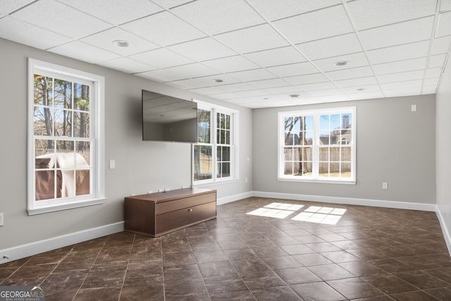 115 N Stone Close, Milton, GA 30004