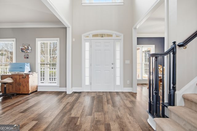 115 N Stone Close, Milton, GA 30004