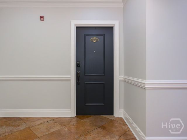 5 Whitaker Street 202 E, Savannah, GA 31401