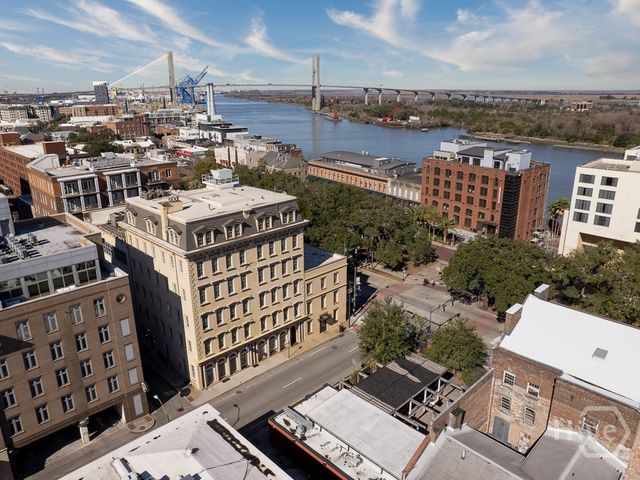 5 Whitaker Street 202 E, Savannah, GA 31401