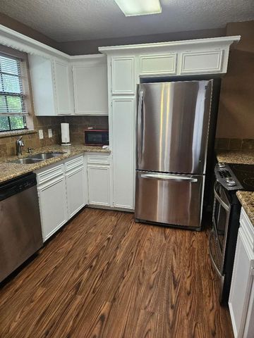 7102 Pearson Road, Santa Fe, TX 77517