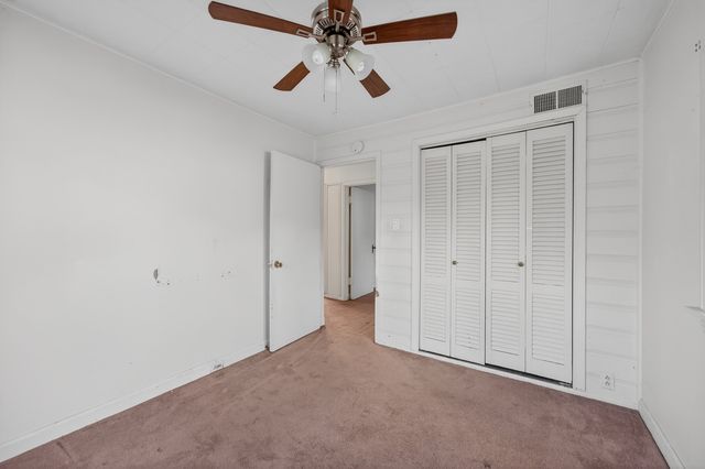 144 School Street, Wood Dale, IL 60191