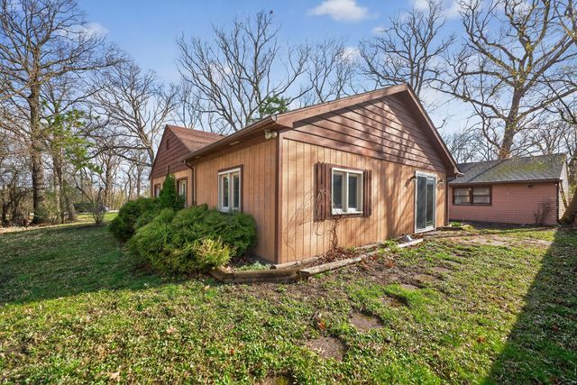 144 School Street, Wood Dale, IL 60191