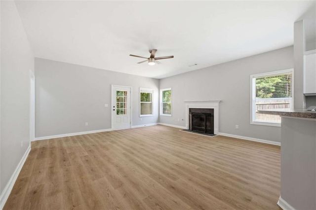 752 Stable View Loop, Dallas, GA 30132