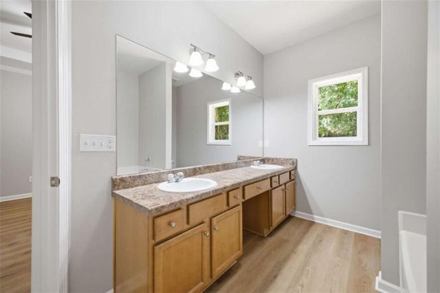 752 Stable View Loop, Dallas, GA 30132