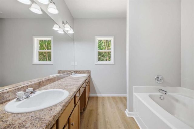 752 Stable View Loop, Dallas, GA 30132