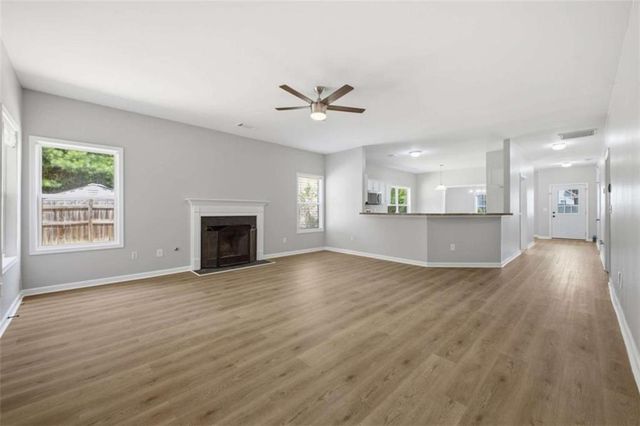752 Stable View Loop, Dallas, GA 30132