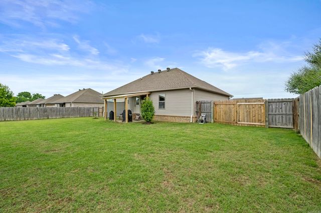 143 Lloyd Henderson Road, Beebe, AR 72012