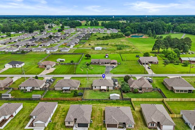 143 Lloyd Henderson Road, Beebe, AR 72012