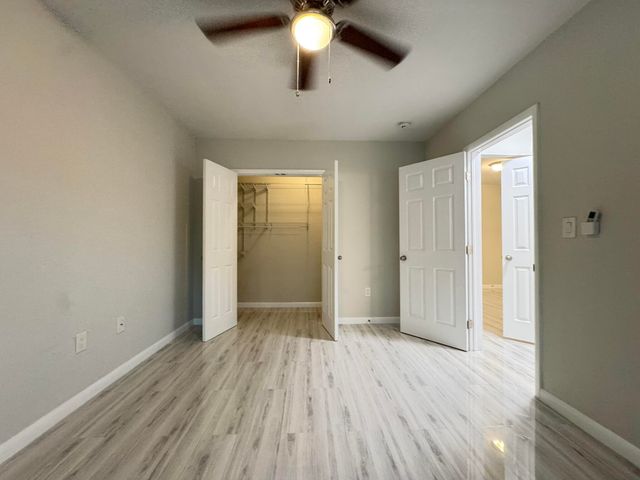 935 8TH Street 18, Miami Beach, FL 33139