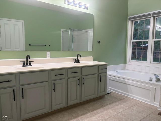 270 Pokagon Drive, Carmel, IN 46032