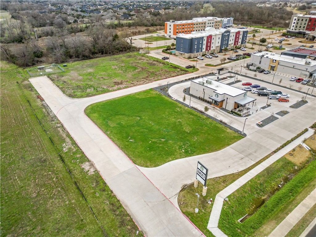 3047 University Dr, Bryan, TX 77802 — photo 3