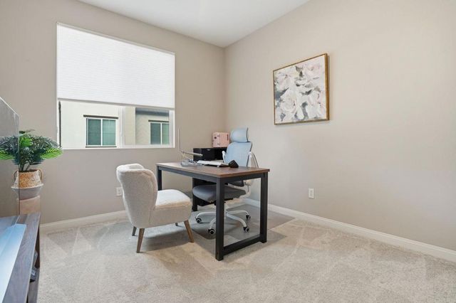 2042 Bluestone Circle, Chula Vista, CA 91913