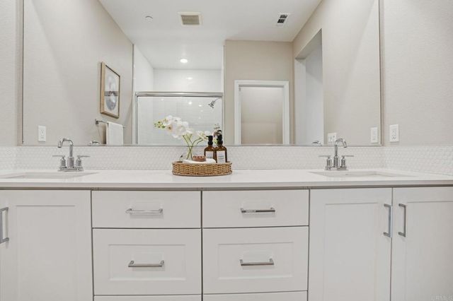 2042 Bluestone Circle, Chula Vista, CA 91913