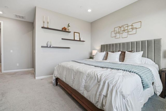 2042 Bluestone Circle, Chula Vista, CA 91913