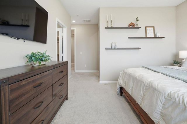 2042 Bluestone Circle, Chula Vista, CA 91913