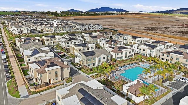 2042 Bluestone Circle, Chula Vista, CA 91913