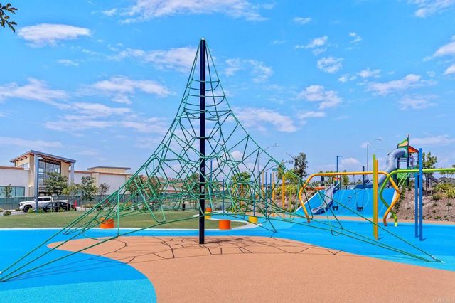 2042 Bluestone Circle, Chula Vista, CA 91913