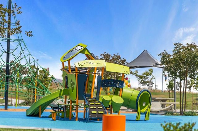 2042 Bluestone Circle, Chula Vista, CA 91913